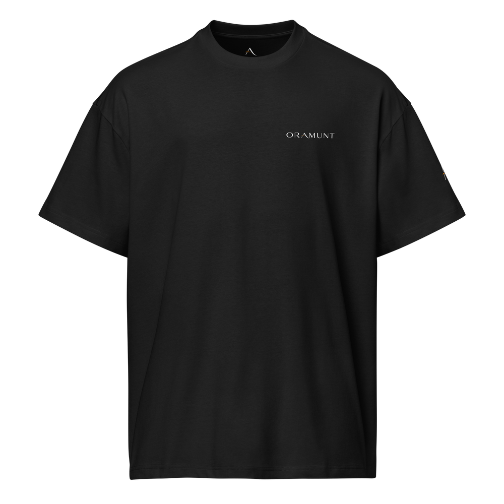 ORAMUNT Boxy Tee in Black