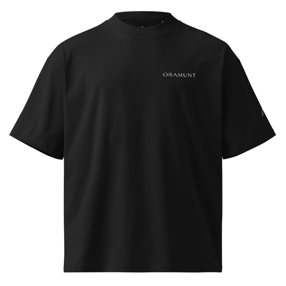ORAMUNT Oversized Tee in Black